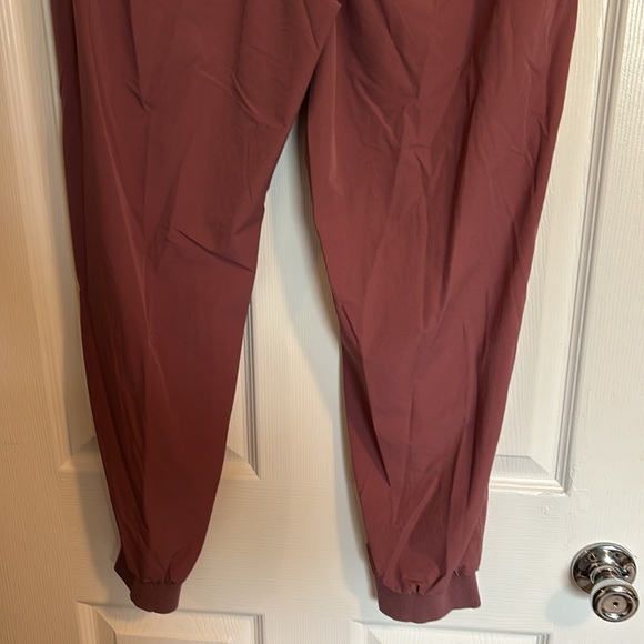 Avalanche women’s dark pink high rise jogger pants size large - Picture 6 of 9